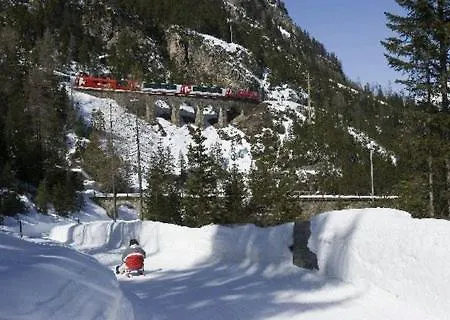 Inn Landgasthaus Post Surava