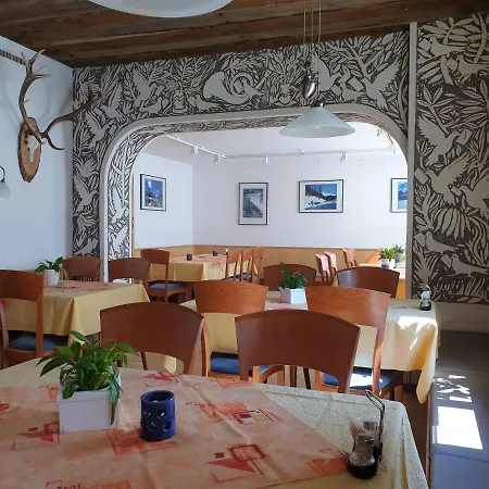 Landgasthaus Post *
